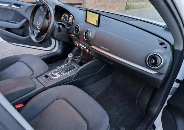 Audi A3 cena 69999 przebieg: 72310, rok produkcji 2017 z Leszno małe 254